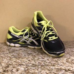 ASICS Gel Cumulus 16